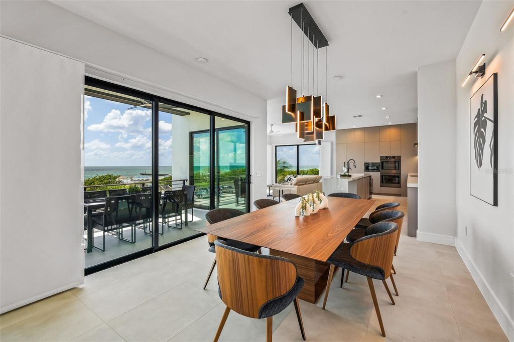 Image 12 of property listing at 101 7TH STREET S, Bradenton Beach, FL 34217