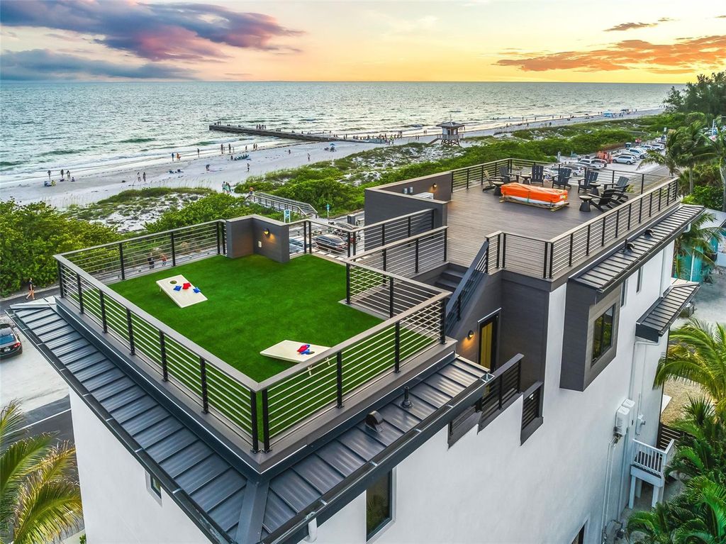 Image 43 of property listing at 101 7TH STREET S, Bradenton Beach, FL 34217