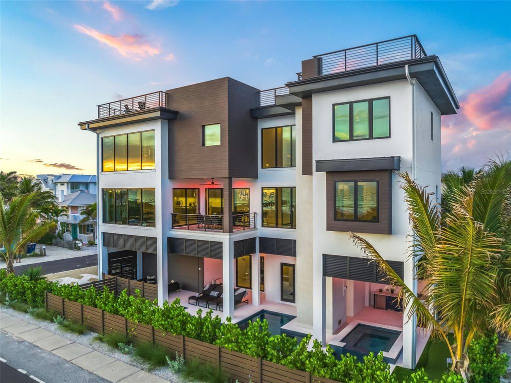 Image 49 of property listing at 101 7TH STREET S, Bradenton Beach, FL 34217