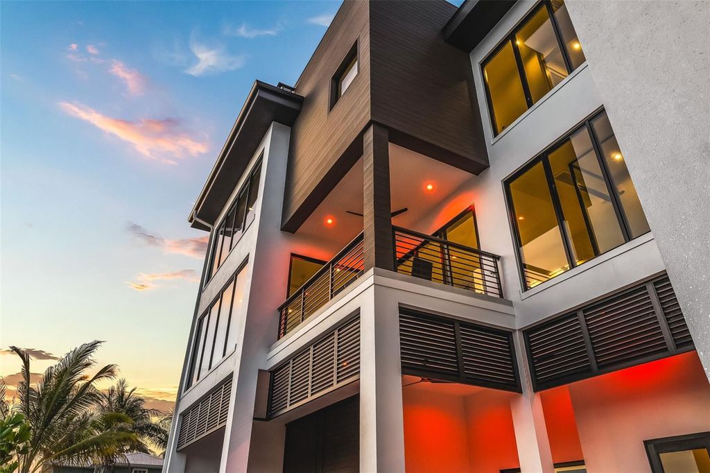 Image 64 of property listing at 101 7TH STREET S, Bradenton Beach, FL 34217