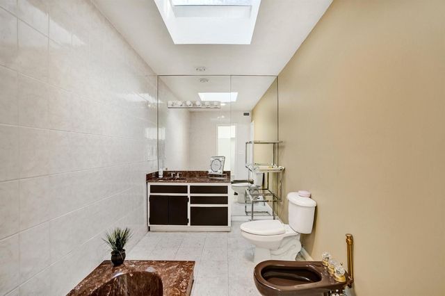 6207 Jacaranda Circle, Tamarac, FL 33319