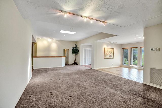 6207 Jacaranda Circle, Tamarac, FL 33319