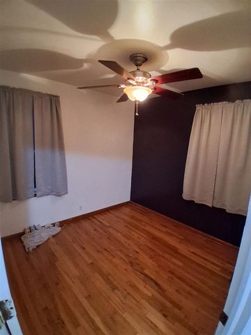 631 Campbell Street, Flint, MI 48507