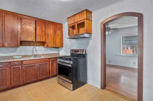 1600 E 3rd Street, Bossier City, LA 71111