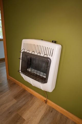 890 Silver Ridge Road, Jeffersonville, KY 40337