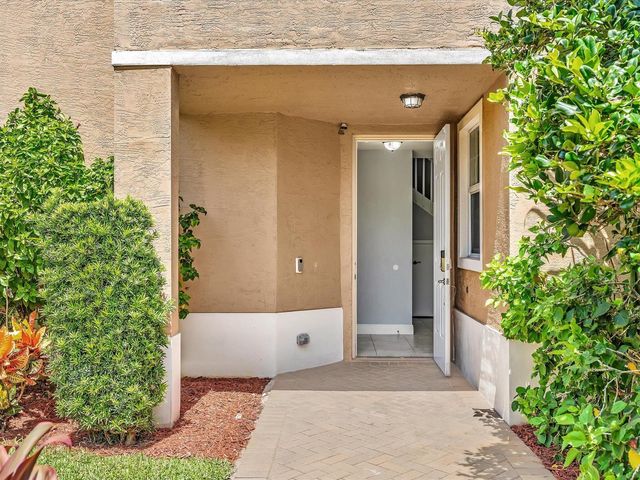 4290 COLONY VIEW Drive, Lake Worth, FL 33463
