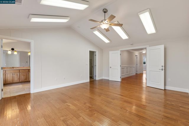 484 Diablo Rd, Danville, CA 94526