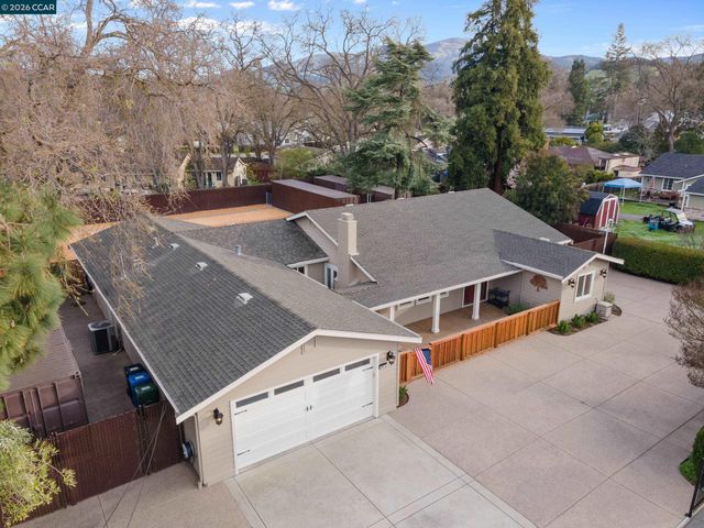 484 Diablo Rd, Danville, CA 94526