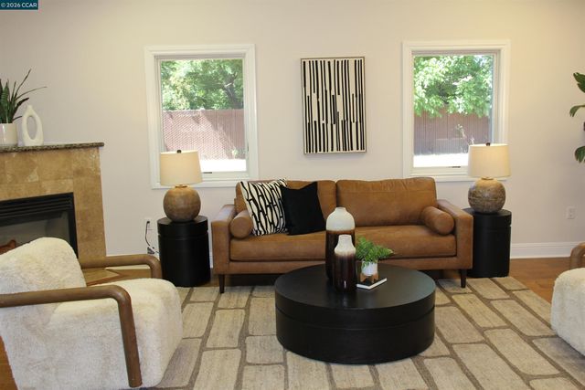 484 Diablo Rd, Danville, CA 94526