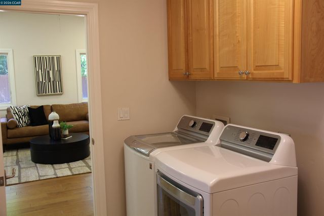 484 Diablo Rd, Danville, CA 94526