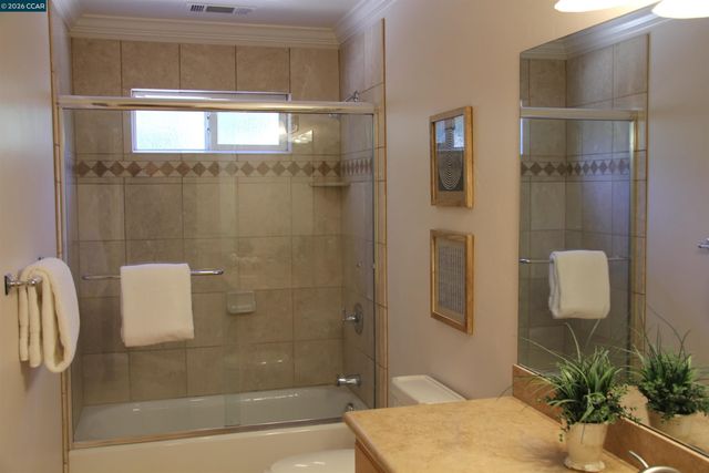 484 Diablo Rd, Danville, CA 94526