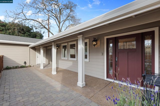 484 Diablo Rd, Danville, CA 94526
