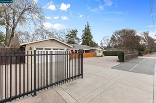 484 Diablo Rd, Danville, CA 94526