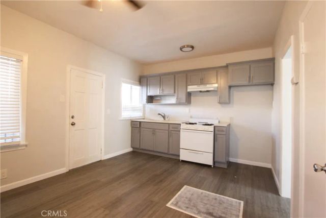 679 Obispo, Long Beach, CA 90814