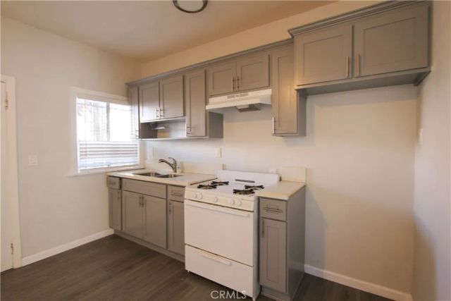 679 Obispo, Long Beach, CA 90814