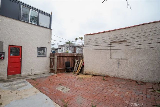 679 Obispo, Long Beach, CA 90814