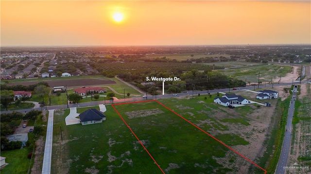 1105 S Westgate Drive, Weslaco, TX 78596