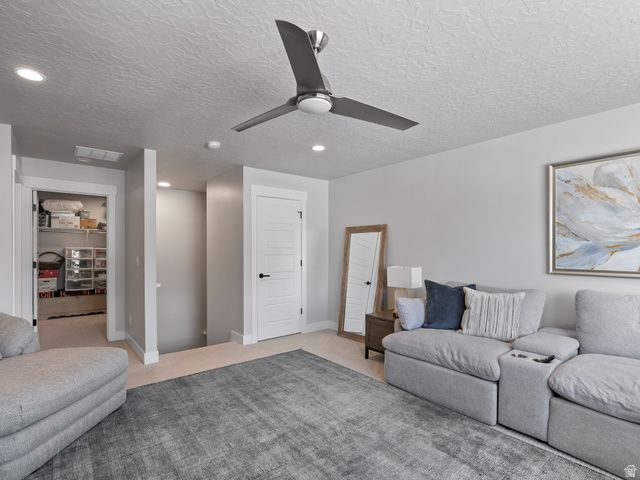 3518 W HAVEN FIELDS DR, South Jordan, UT 84095