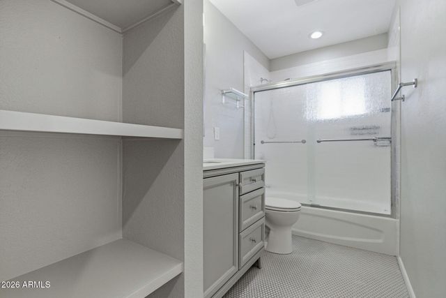 3640 E MONTECITO Avenue 2, Phoenix, AZ 85018