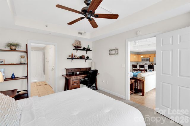 718 W Trade Street 806, Charlotte, NC 28202