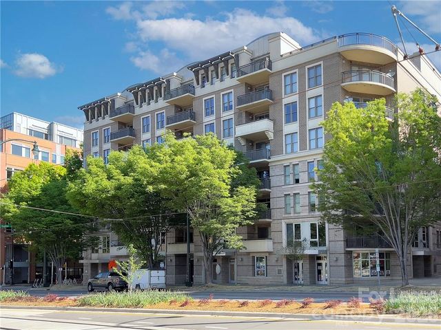 718 W Trade Street 806, Charlotte, NC 28202