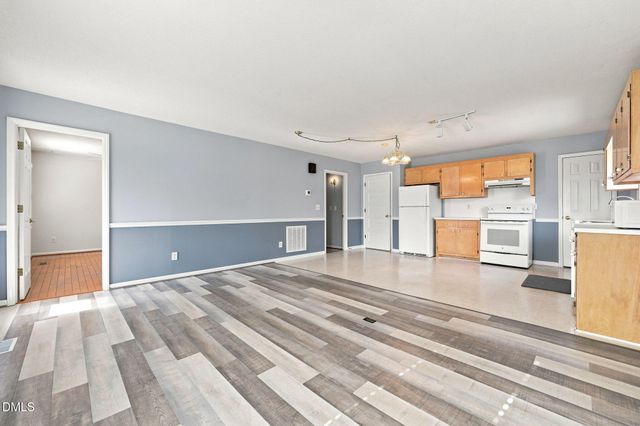 105 Mcleod Drive, Sanford, NC 27330