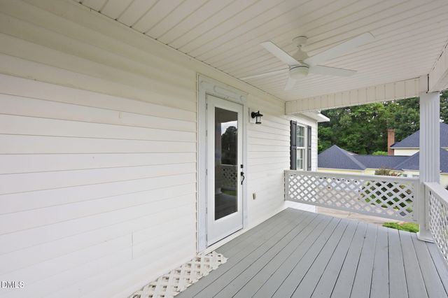 105 Mcleod Drive, Sanford, NC 27330