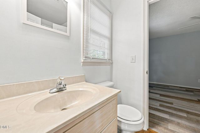 105 Mcleod Drive, Sanford, NC 27330