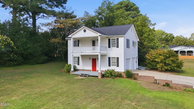 105 Mcleod Drive, Sanford, NC 27330