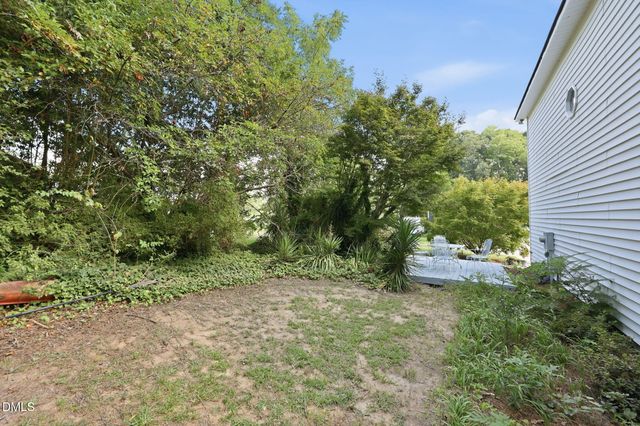 105 Mcleod Drive, Sanford, NC 27330