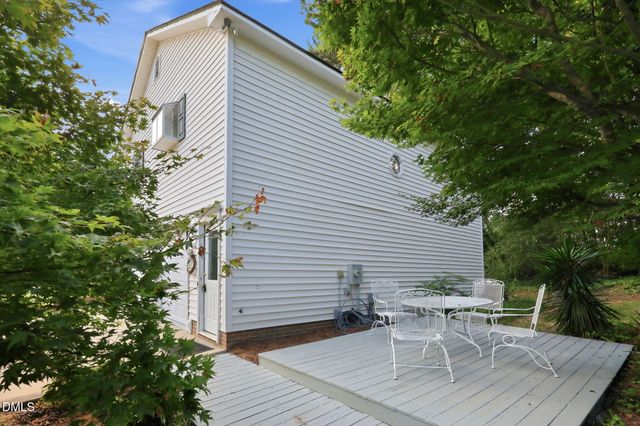105 Mcleod Drive, Sanford, NC 27330