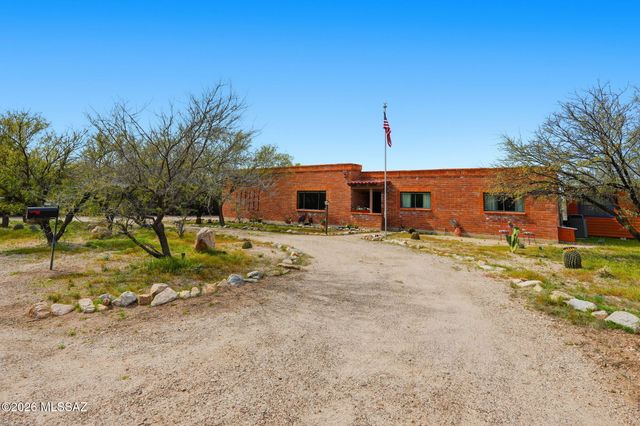 3121 N Conestoga Avenue, Tucson, AZ 85749