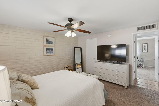 3121 N Conestoga Avenue, Tucson, AZ 85749