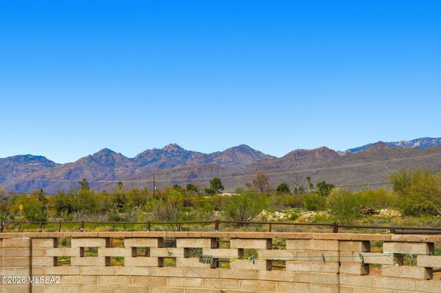 3121 N Conestoga Avenue, Tucson, AZ 85749