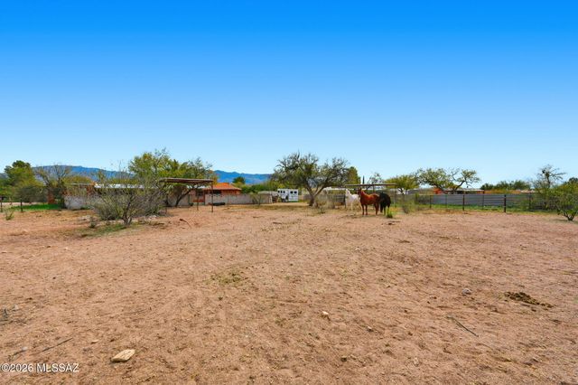 3121 N Conestoga Avenue, Tucson, AZ 85749