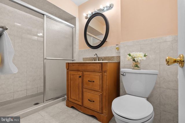 142 GREYCOURT RD, Philadelphia, PA 19115