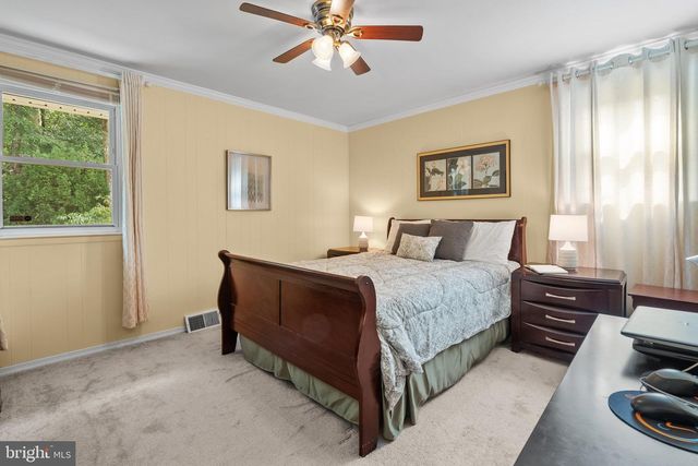 142 GREYCOURT RD, Philadelphia, PA 19115
