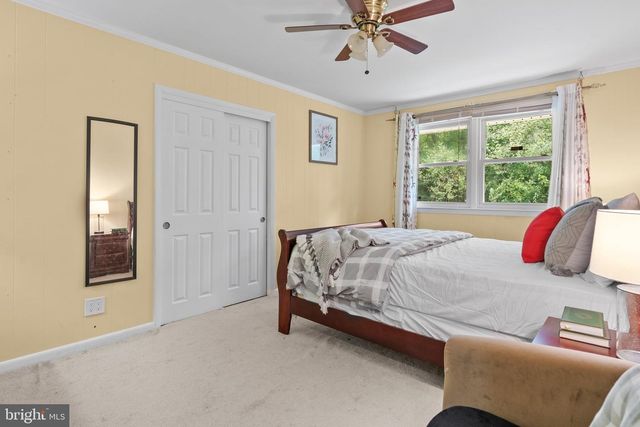 142 GREYCOURT RD, Philadelphia, PA 19115