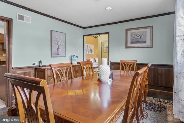 142 GREYCOURT RD, Philadelphia, PA 19115