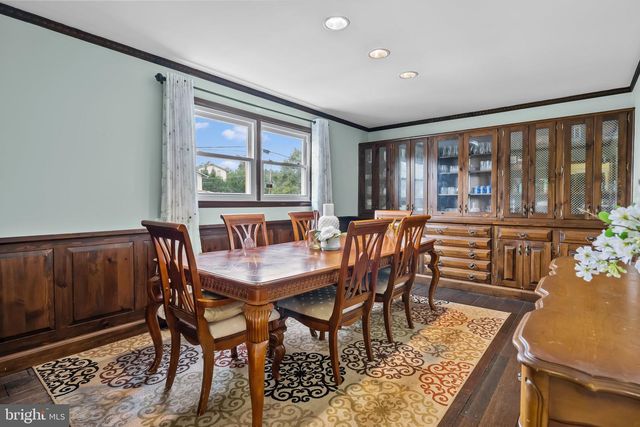 142 GREYCOURT RD, Philadelphia, PA 19115