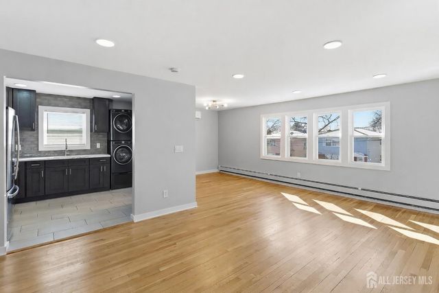 19 Evelyn Court, Maplewood, NJ 07040