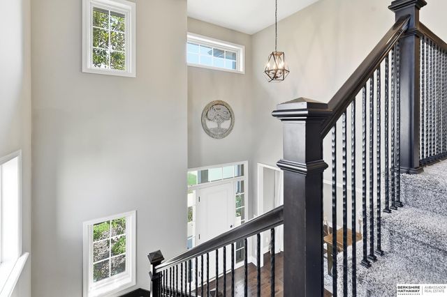 19012 Ridgemont Street, Omaha, NE 68136