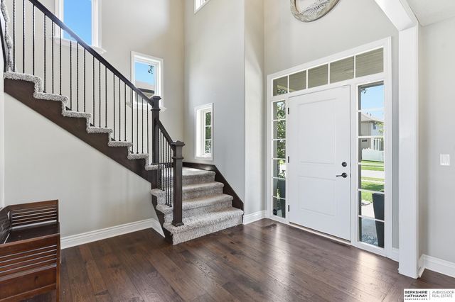 19012 Ridgemont Street, Omaha, NE 68136