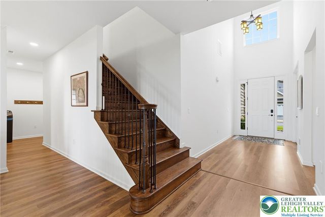 5537 Traditions Drive, Upper Saucon Twp, PA 18036