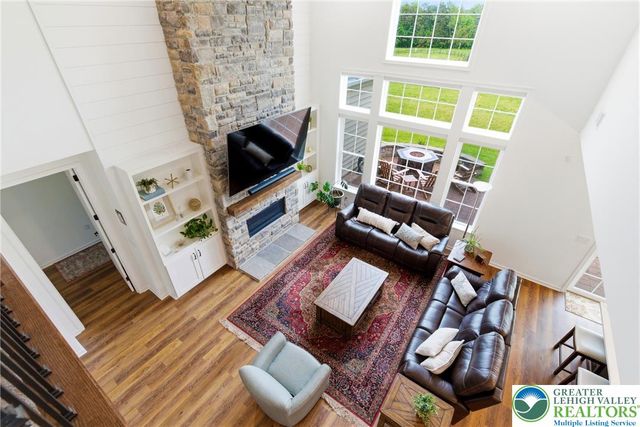 5537 Traditions Drive, Upper Saucon Twp, PA 18036