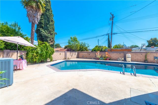 1334 S Glendora Avenue, West Covina, CA 91790
