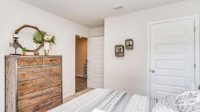 5078 Rainwater Rd, Milton, FL 32583