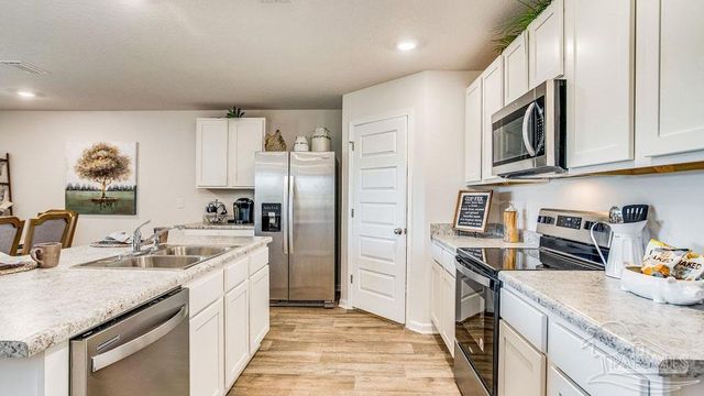 5078 Rainwater Rd, Milton, FL 32583