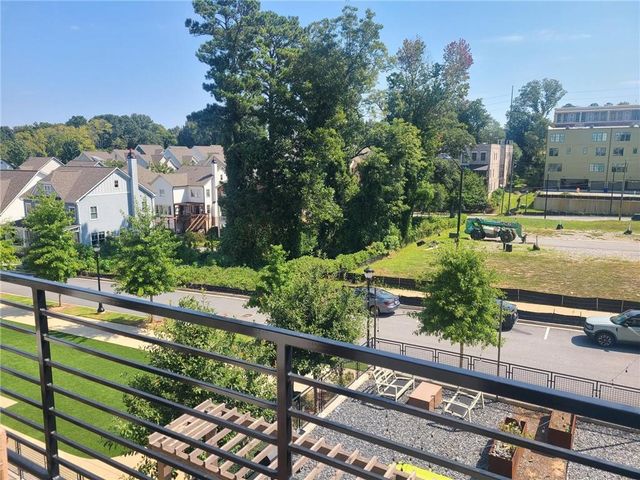 990 Bibbs Circle 34, Atlanta, GA 30318