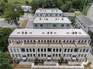 990 Bibbs Circle 34, Atlanta, GA 30318